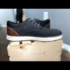Curt & Larson Black Sneakers